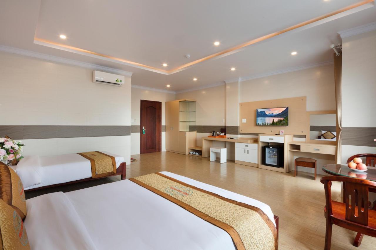 Phuc Ngoc Hotel Rach Gia Exterior photo