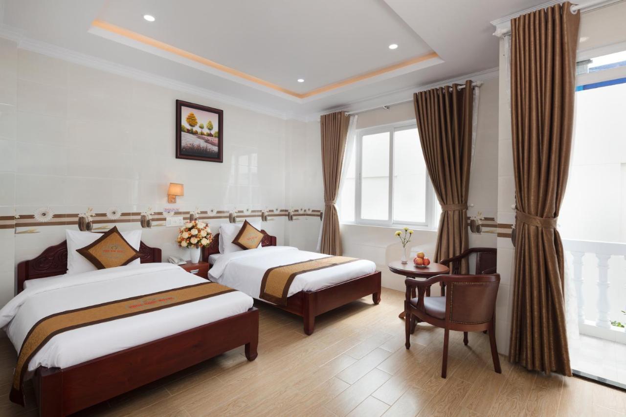 Phuc Ngoc Hotel Rach Gia Exterior photo